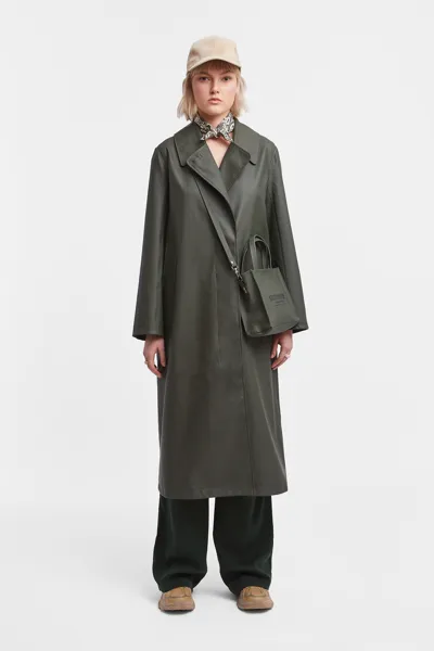 Stutterheim Mayfair Trench Coat In Green