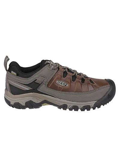 Keen Targhee Iii Waterproof Sneakers In Brown