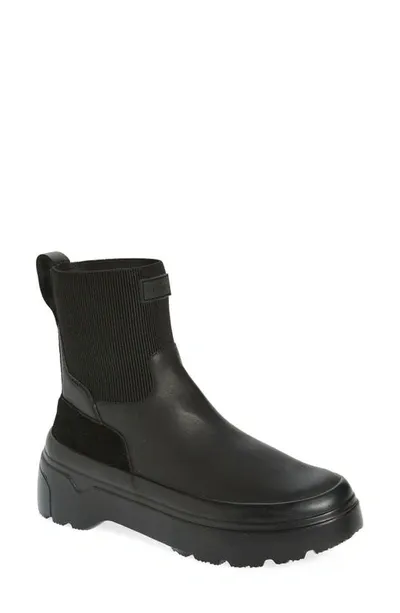 Hunter Explorer Lug Chelsea Boot In Black