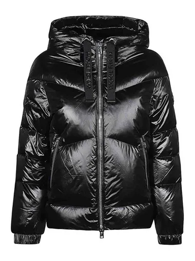 Woolrich Aliquippa Puffer In Black