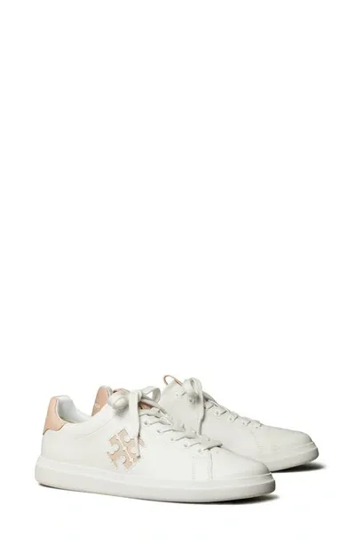 Tory Burch Double T Howell Low-top Leather Sneakers In White Shell Pink