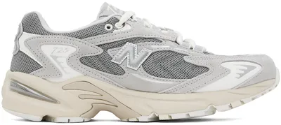 New Balance Gray 725v1 Sneakers In Raincloud