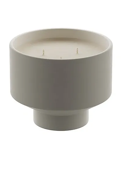 Unifrom Winter Saga Scented Candle In N,a