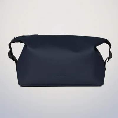 Rains Navy Hilo Wash Bag 15630 In Blue