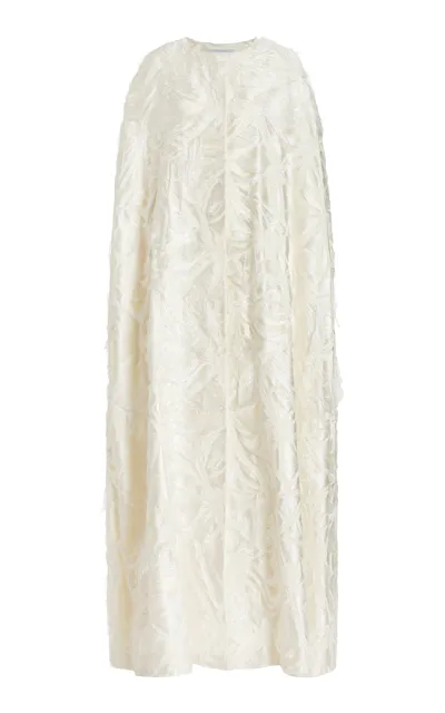 Gabriela Hearst Hillman Textured Silk-wool Cape In Ivory