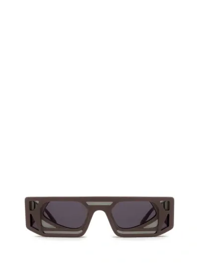 Kuboraum Sunglasses In Dark Taupe