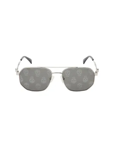 Alexander Mcqueen Caravan Floating Skull Sunglasses In Silver Metal In Metallic