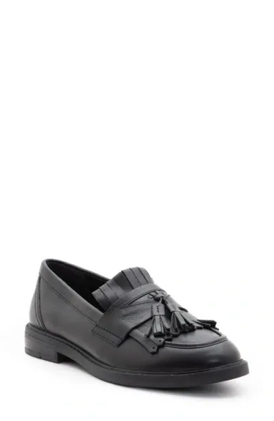 Ara Kirelle Kiltie Loafer In Black