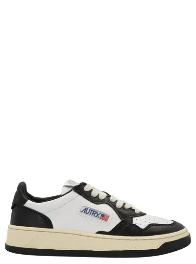 Autry 01 Sneakers In Black