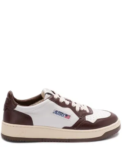 Autry Medalist Low Sneakers In Brown