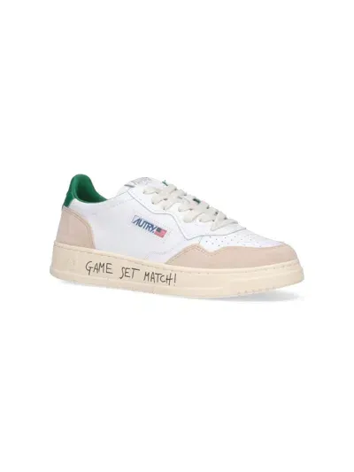 Autry Medalist Low-top Sneakers In Wht/amazon