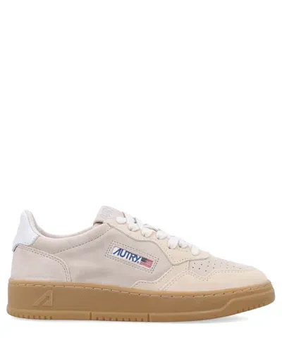 Autry Medalist Sneakers In Beige