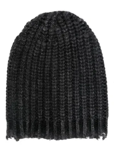 Avant Toi Corn Cob Stitch Hat With Destroyed Effect In Black