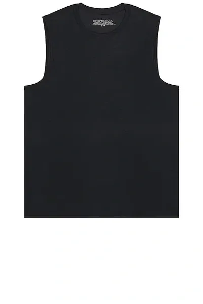 Beyond Yoga Featherweight Freeflo Muscle Tank In Darkest Night