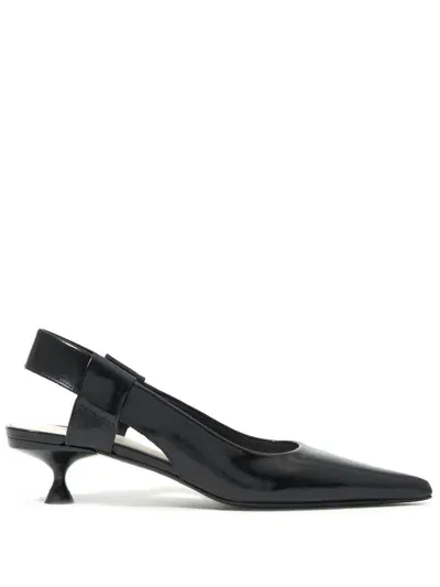 Bimba Y Lola Slingback Leather Pumps In Schwarz