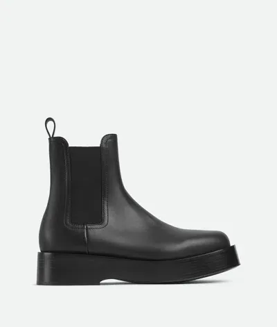 Bottega Veneta Torino Chelsea Ankle Boot In Black