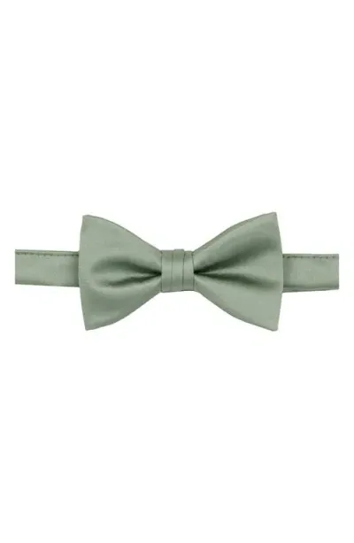 Brooklyn Brigade Solid Satin Pre-tied Bow Tie In Green