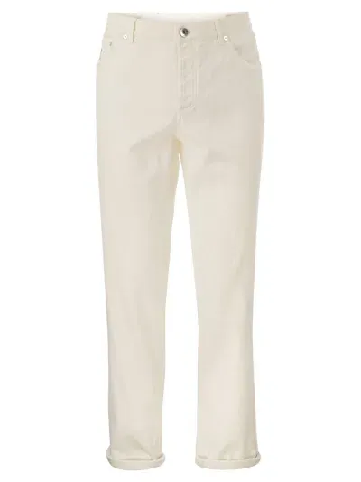 Brunello Cucinelli Five Pocket Traditional Fit Trousers In Light Comfort Dyed Denim In White