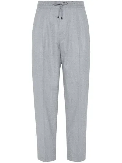 Brunello Cucinelli Men's Wool Flannel Leisure Fit Pants In Grigio