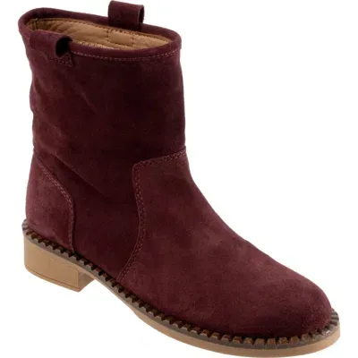 Bueno Olina Bootie In Merlot Suede