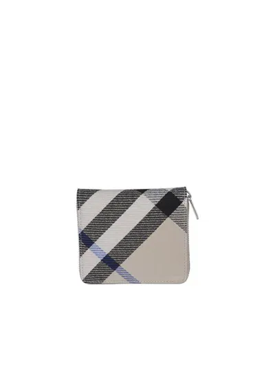 Burberry Check Printed Zip In Multi