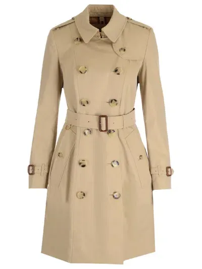 Burberry Chelsea Classic Trench Coat In Beige