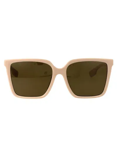 Burberry Sunglasses In 380773 Beige