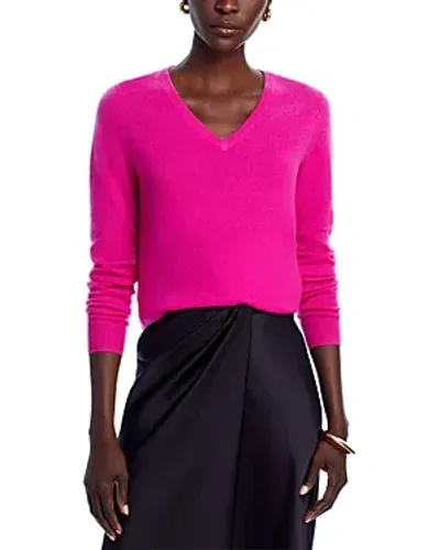 C By Bloomingdale's Cashmere C By Bloomingdale's V-neck Cashmere Sweater - Exclusive In Cherry Blossom