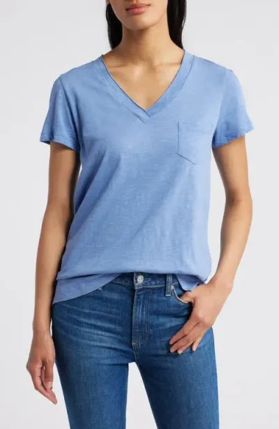 Caslonr Caslon(r) V-neck Short Sleeve Pocket T-shirt In Blue Colony