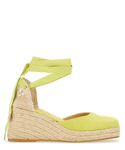 Castaã±er Tina Wedges In Yellow