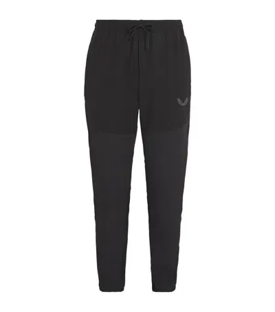 Castore Warm Handle Sweatpants In Black