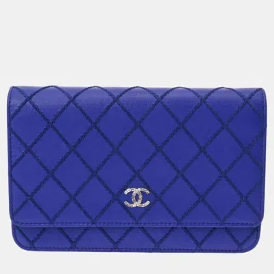 Pre-owned Chanel Blue Calf Matelasse Chain Wallet