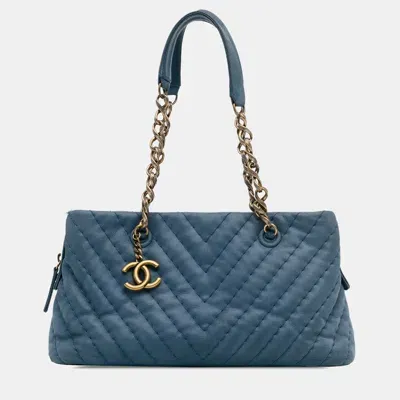 Pre-owned Chanel Small Chevron Surpique Iridescent Calfskin Tote Bag In Blue