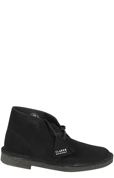 Clarks Desert Boot Older In Black