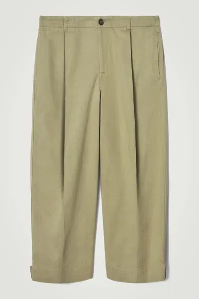 Cos Cropped Barrel-leg Pants In Green