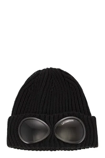 C.p. Company C.p.company Extra Fine Merino Wool Beanie In Black