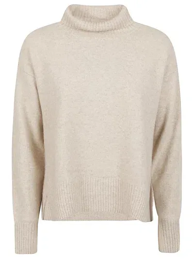 C.t.plage Wool Turtle-neck Sweater In White