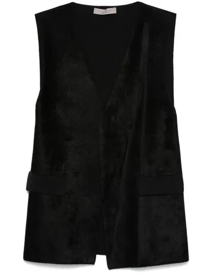 D Exterior Velvet Vest With V-neck In Black