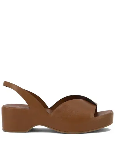 Del Carlo Platform Leather Sandals In Brown