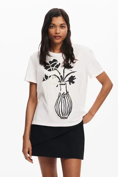 Desigual Knit Vase T-shirt In White