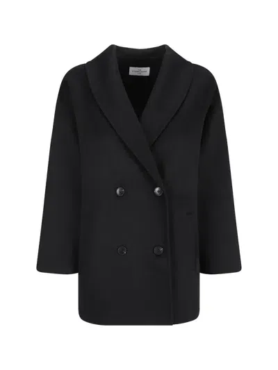 Dynamis Studio Coats In Black