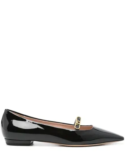 Ea7 Flats In Black