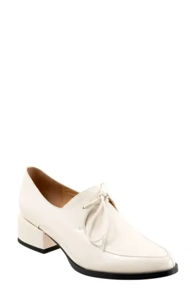 Eos Footwear Casi Derby In Bone Patent