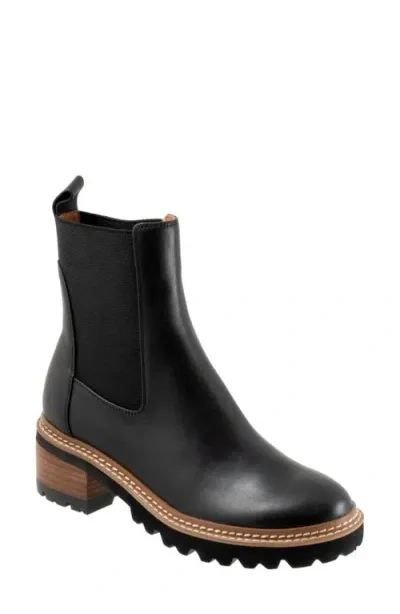 Eos Footwear Linear Chelsea Boot In Black