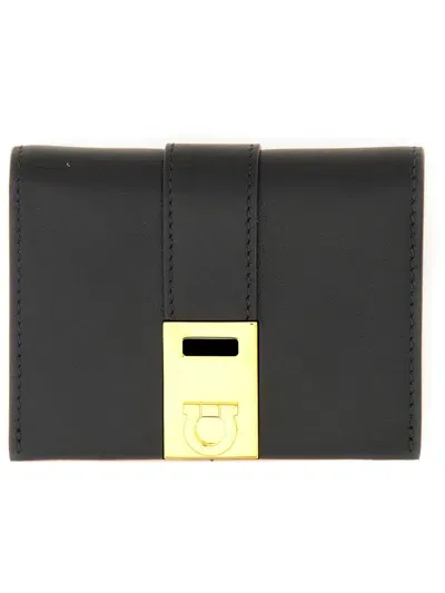 Ferragamo Compact Hug Bicolor Wallet In Black