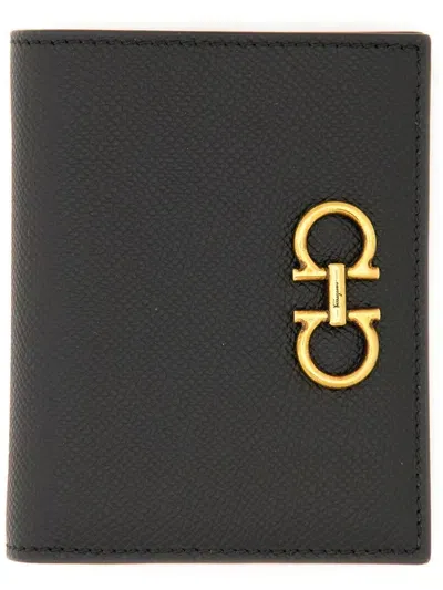 Ferragamo Gancini Wallet In Black