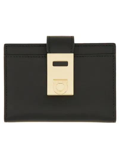 Ferragamo Hug Card Holder In Black