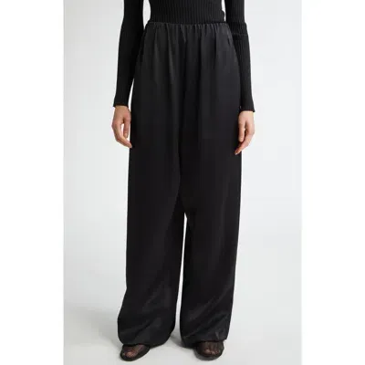 Fforme Dayne Oversize Cotton Sateen Pull-on Pants In Black