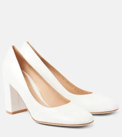 Gianvito Rossi 85 Leather Pumps In White