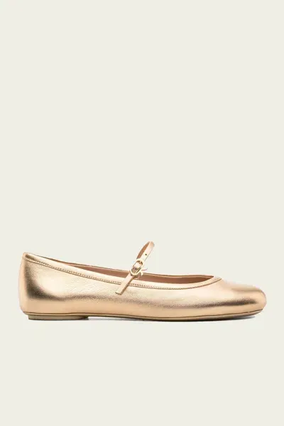 Gianvito Rossi Carla Leather Ballerina Flats In Gold In White